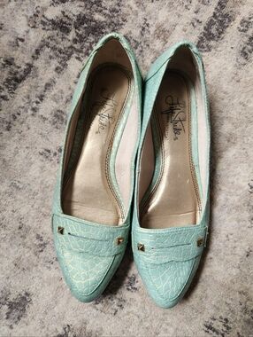 Life Stride Mint Croc-Embossed Pointed Toe Loafers with Gold Studs